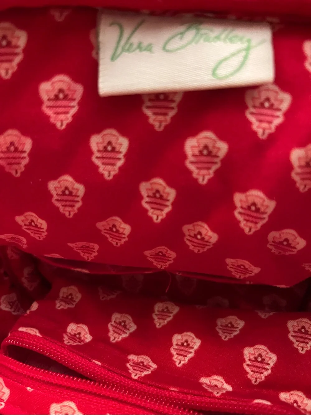 Vera Bradley Nantucket Quilted Cosmetic Case with 2 comportments inside